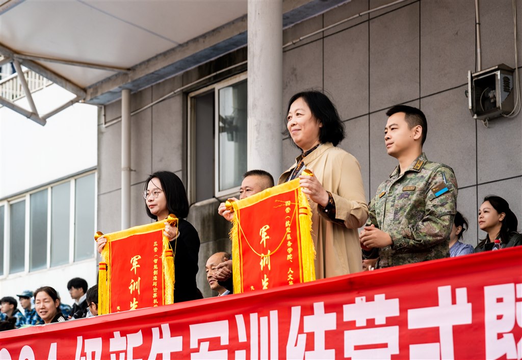 先進(jìn)二級(jí)學(xué)院.jpg